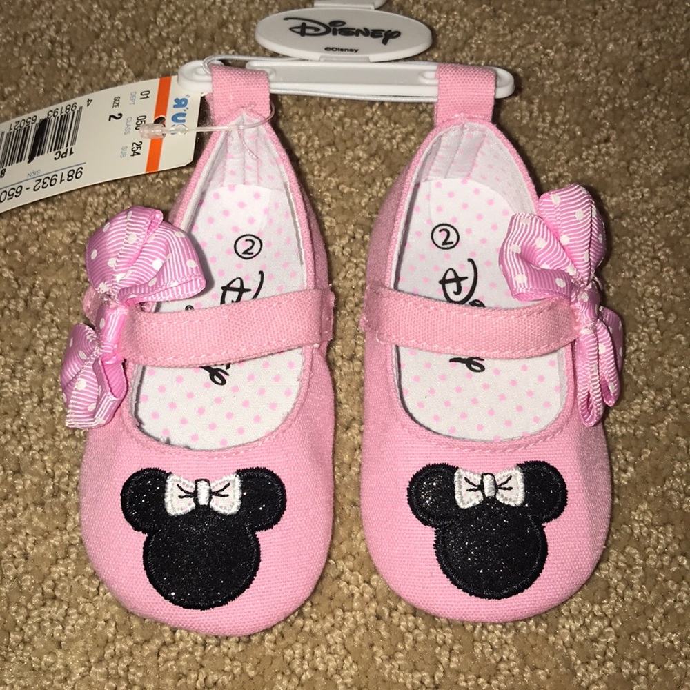 Disney Minnie Mouse Infant Shoes - Size 2